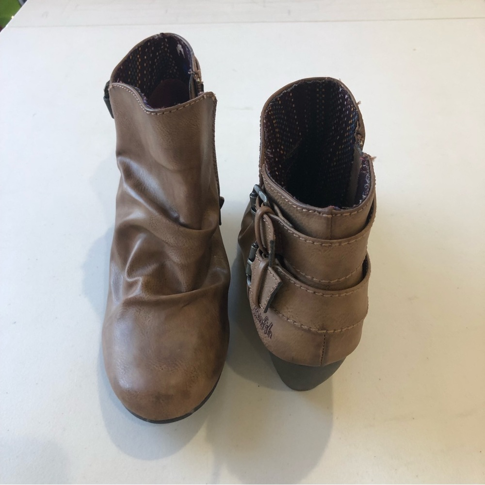 NWOT Blowfish ankle boots